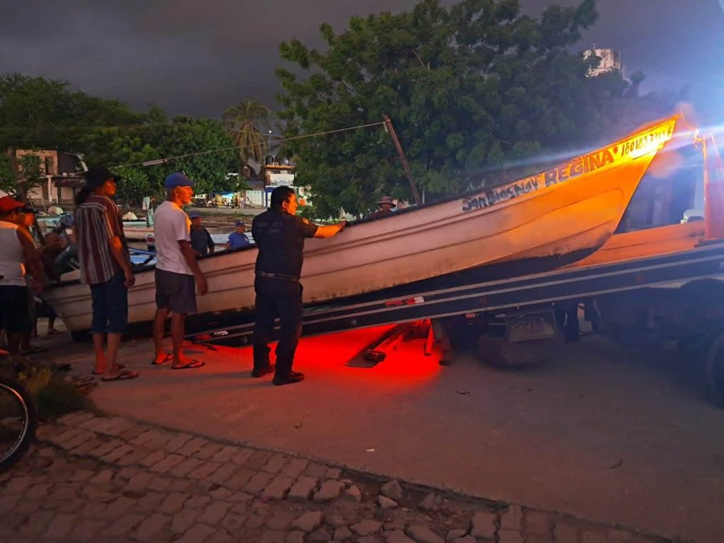 San Blas coordina resguardo de embarcaciones ante el acercamiento del huracán Simón