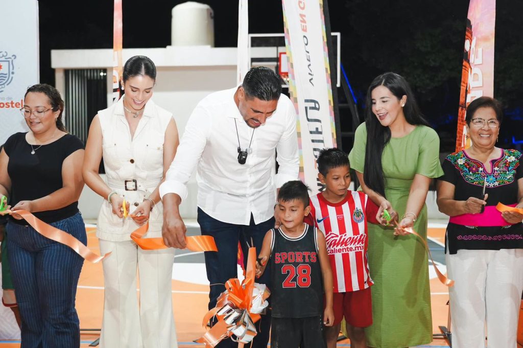 Compostela estrena cancha deportiva en la comunidad de Villa Morelos