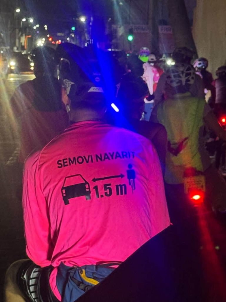 Secretaría de Movilidad de Nayarit participa en la Rodada Rosa para promover la prevención del cáncer de mama