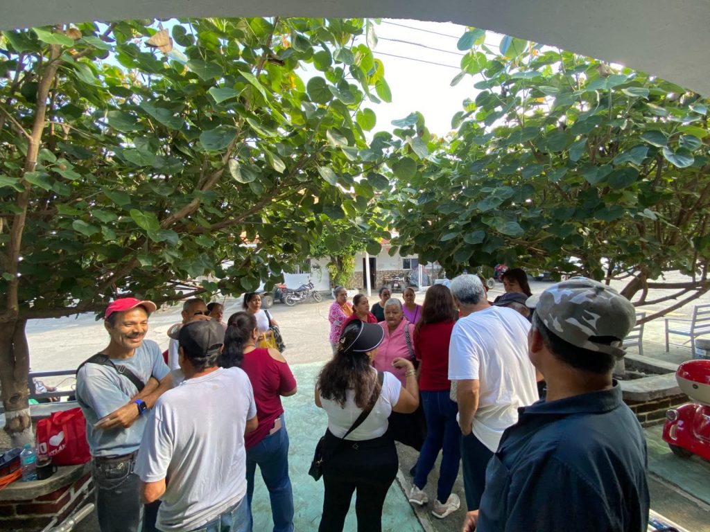 Ahuacatlán realiza jornada de exámenes de la vista para acceder a lentes gratuitos en Uzeta