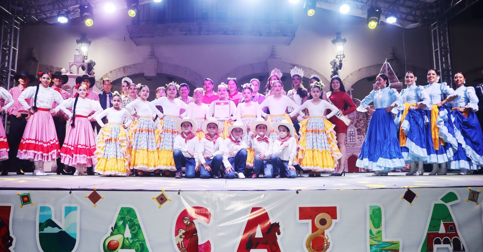 Ballet Folklórico Amate de Amatlán de Cañas se presenta en las Fiestas de Octubre 2026