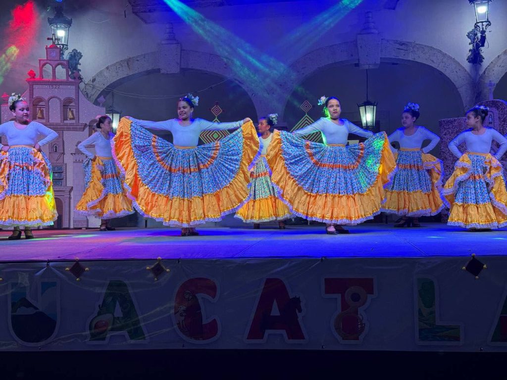 Ballet Folklórico Amate de Amatlán de Cañas se presenta en las Fiestas de Octubre 2026