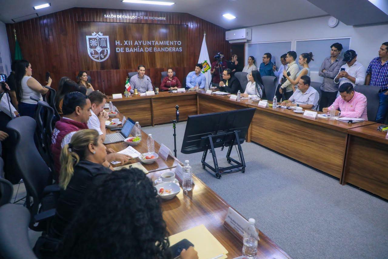 Bahía de Banderas da seguimiento en Cabildo a necesidades de comunidades y servicios públicos