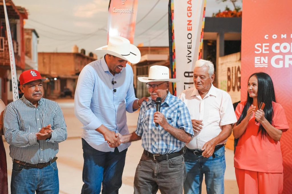 Compostela entrega segunda fase de la calle Álvaro Obregón en Borbollón