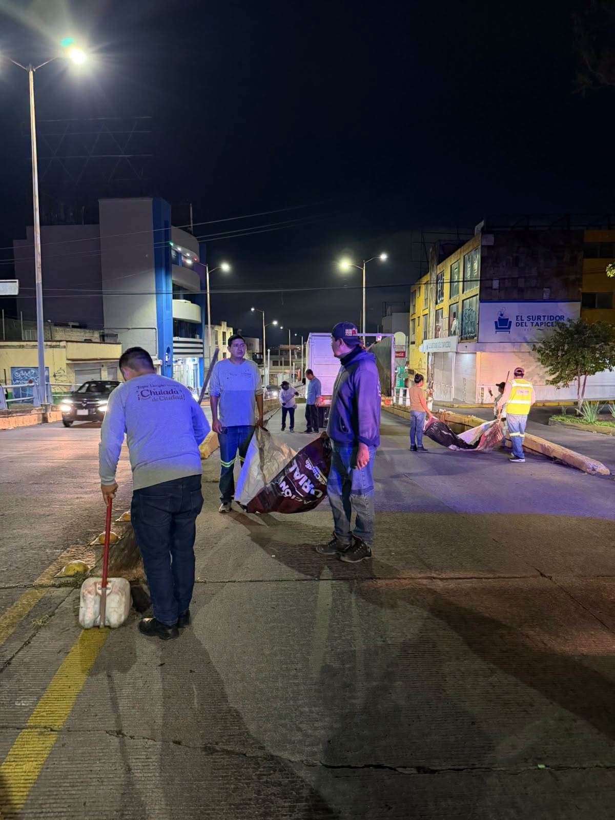 Tepic realiza operativo de limpieza en el nodo vial de la avenida Insurgentes
