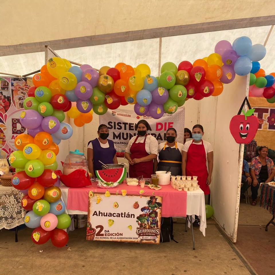 Escuela primaria de Marquezado representa a su municipio en muestra de alimentación saludable en Tepic